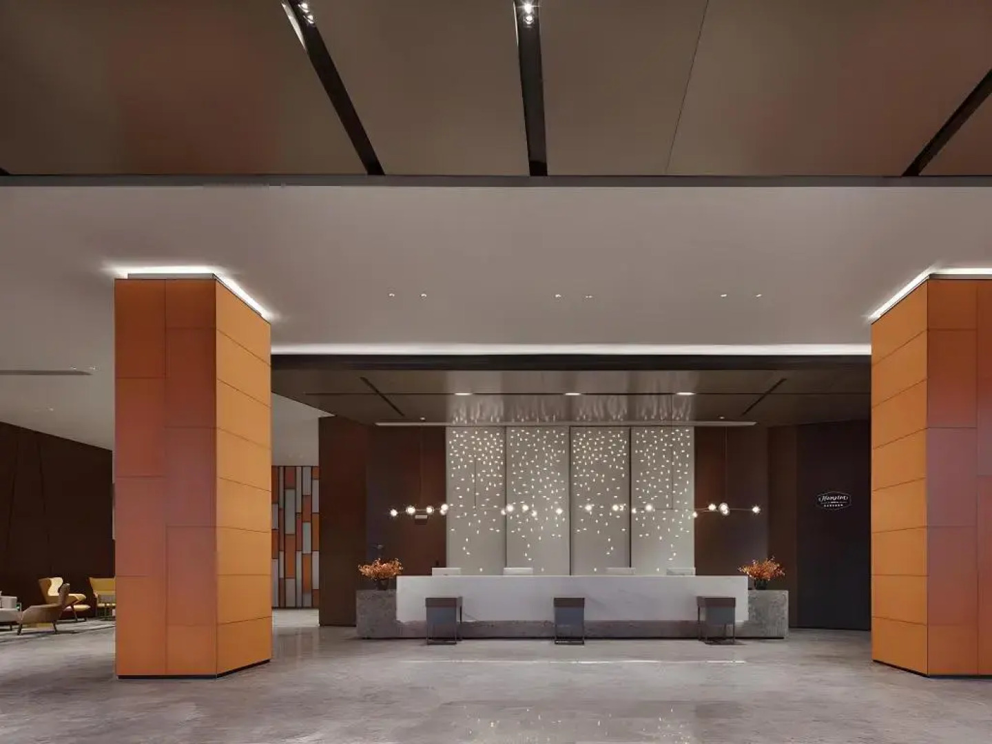 Hampton by Hilton Qionghai Railway Station