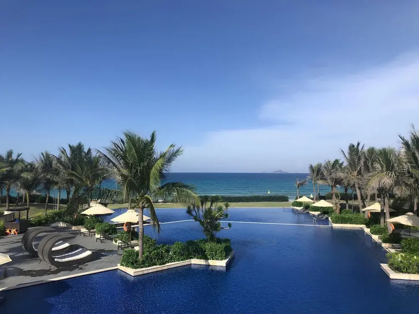 Seascape Villas in Long Beach Cam Ranh