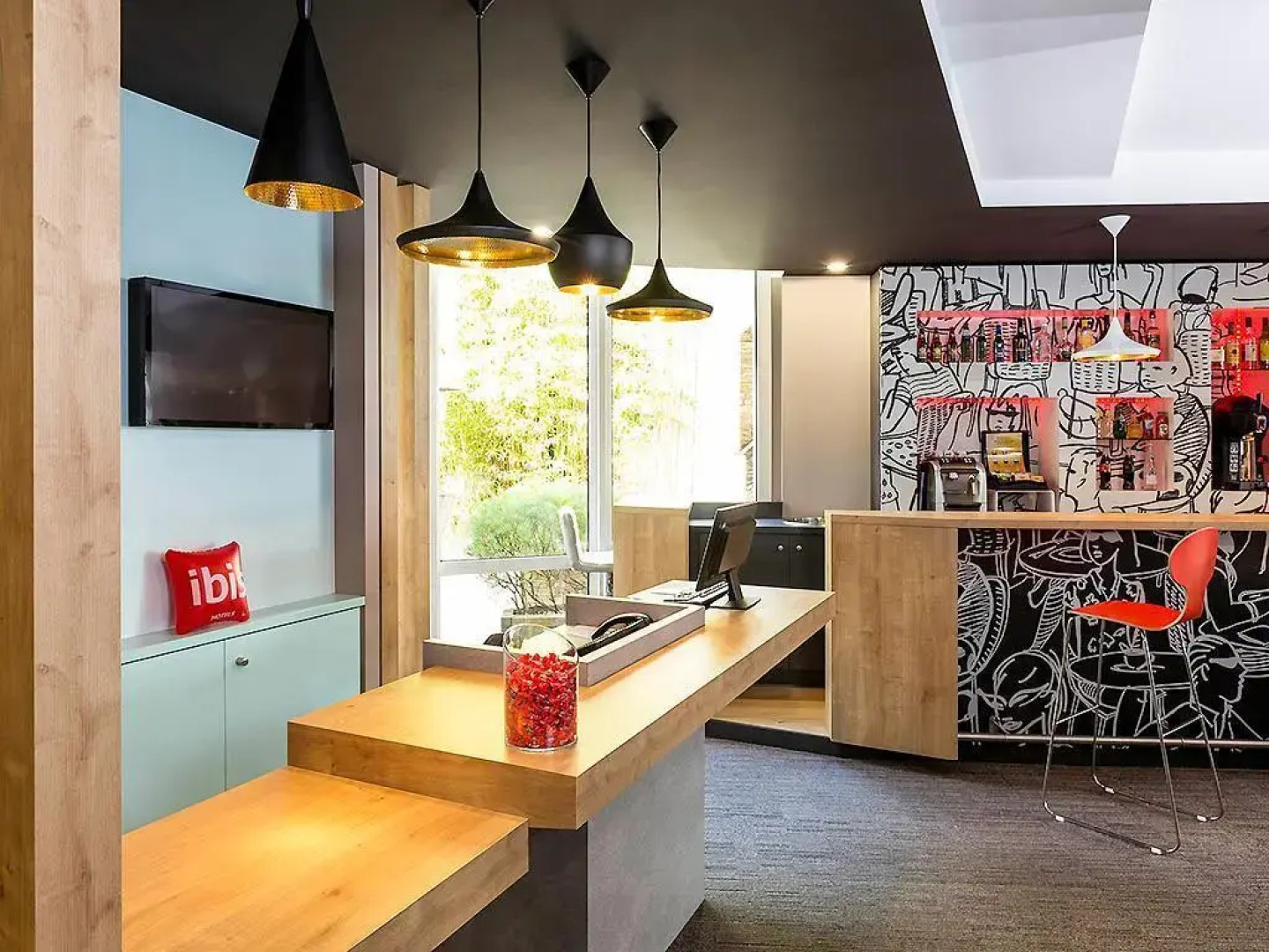 ibis Lannion Cote de Granit Rose