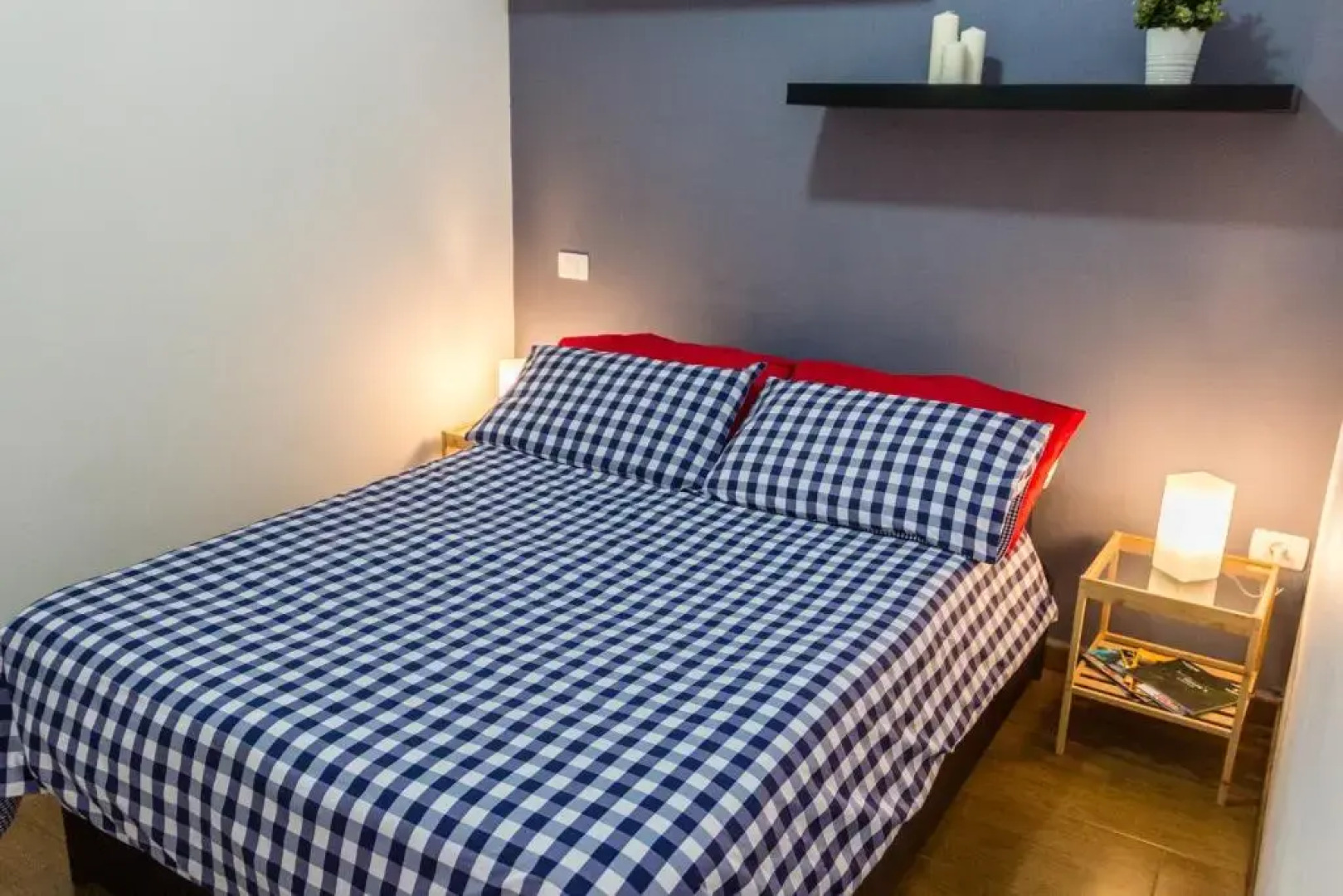 Acogedor apartamento con vista al mar.