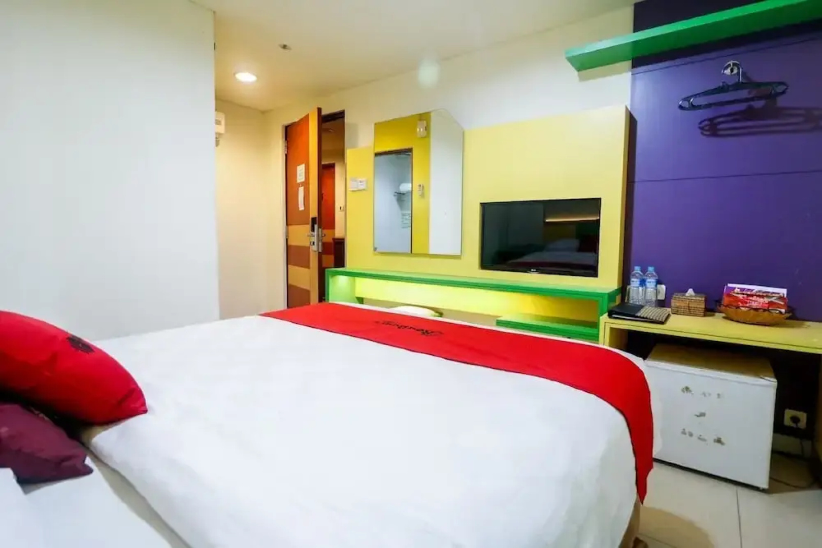 RedDoorz Plus near Universitas Lambung Mangkurat