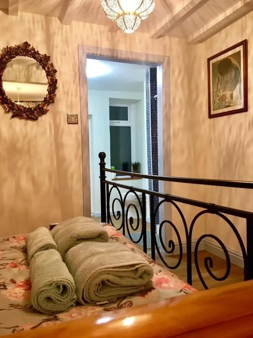 Charming 1-bed House in Hebden Bridge