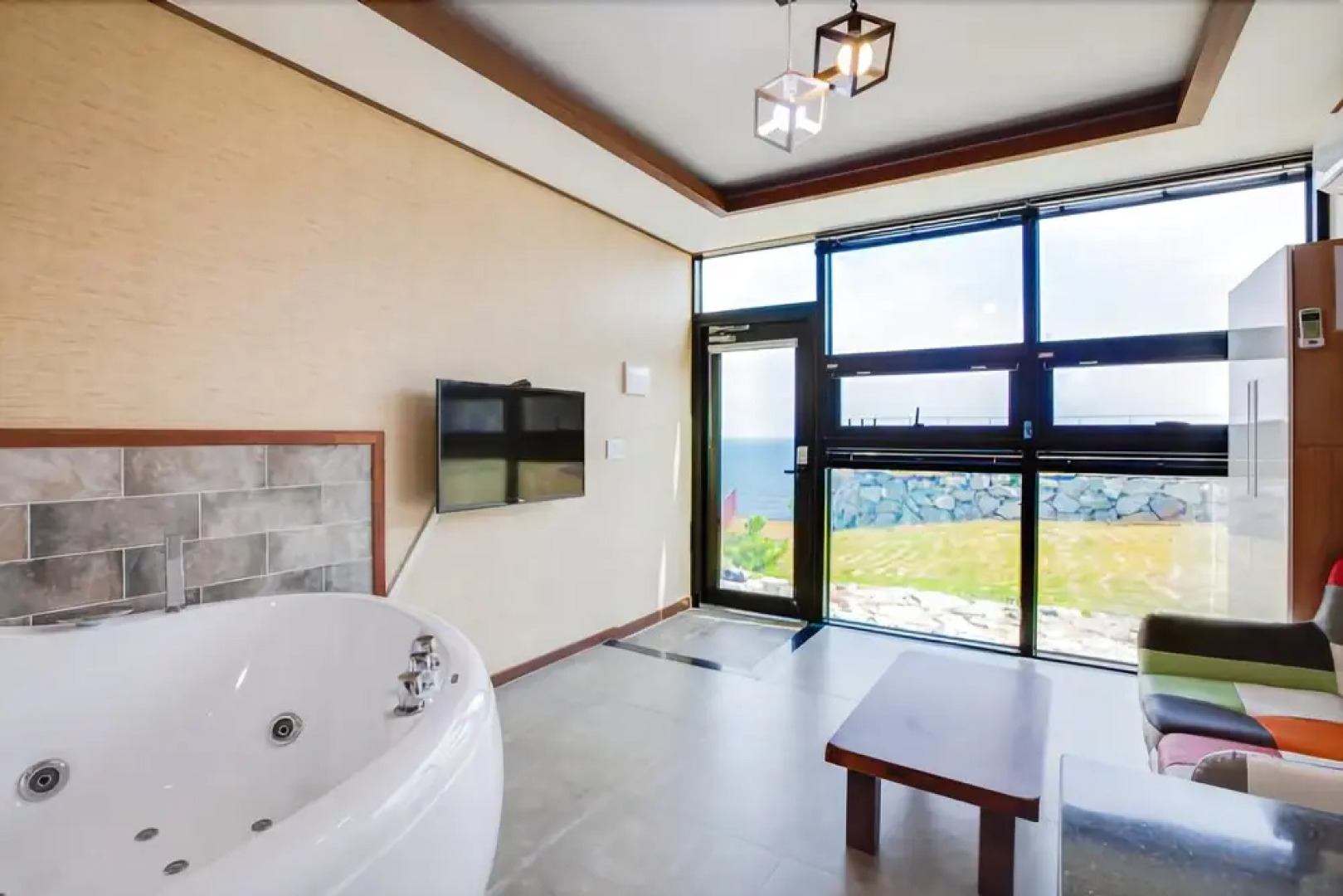 Yeongdeok Bapoom Hill Pension