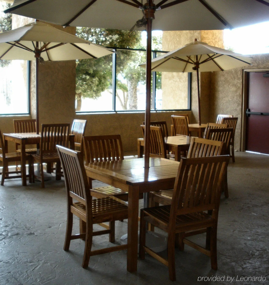 Holiday Inn Express Hotel & Suites Ventura by IHG