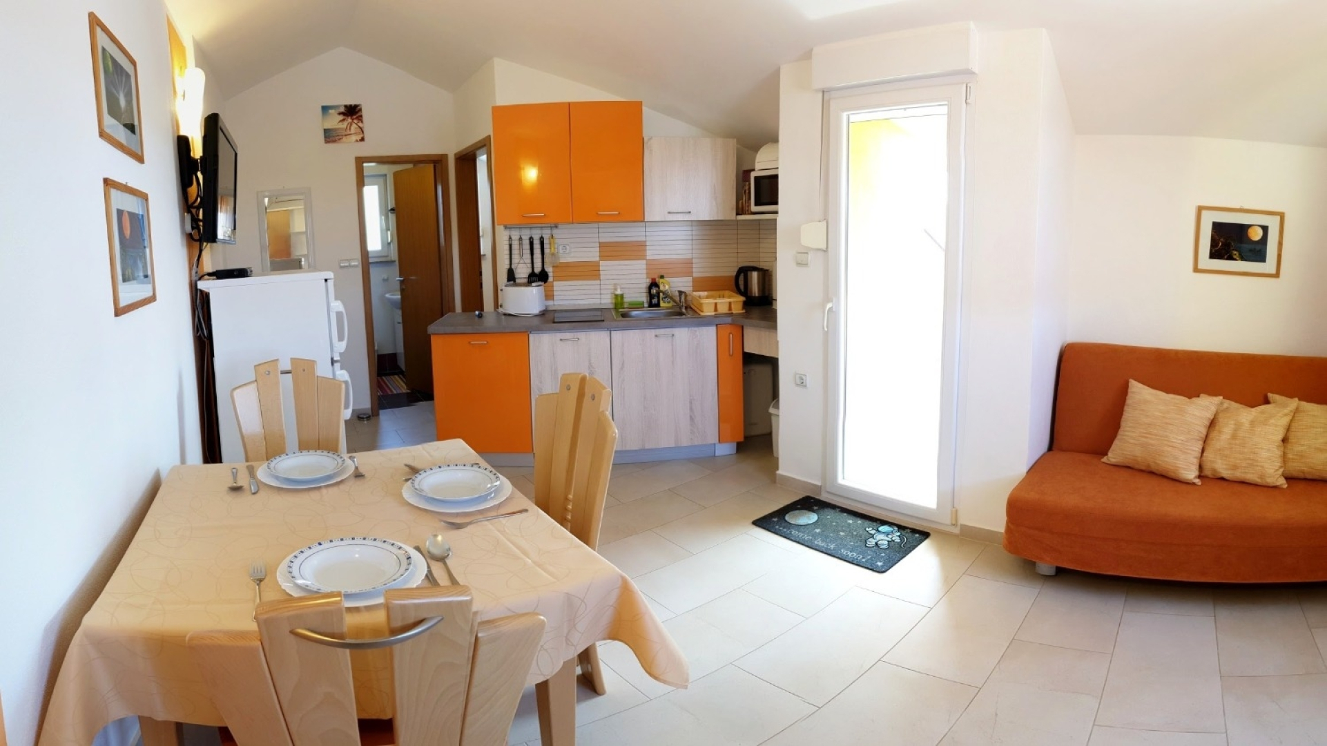 Apartment Amalia - family friendly with parking: A3 Ariela Pakostane, Riviera Biograd