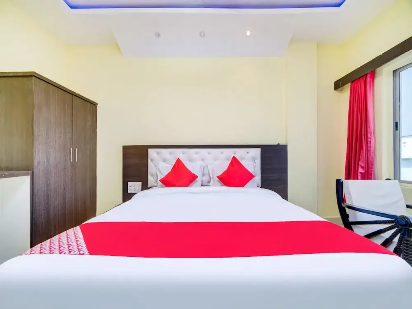 Hotel SRS Regency by OYO Rooms