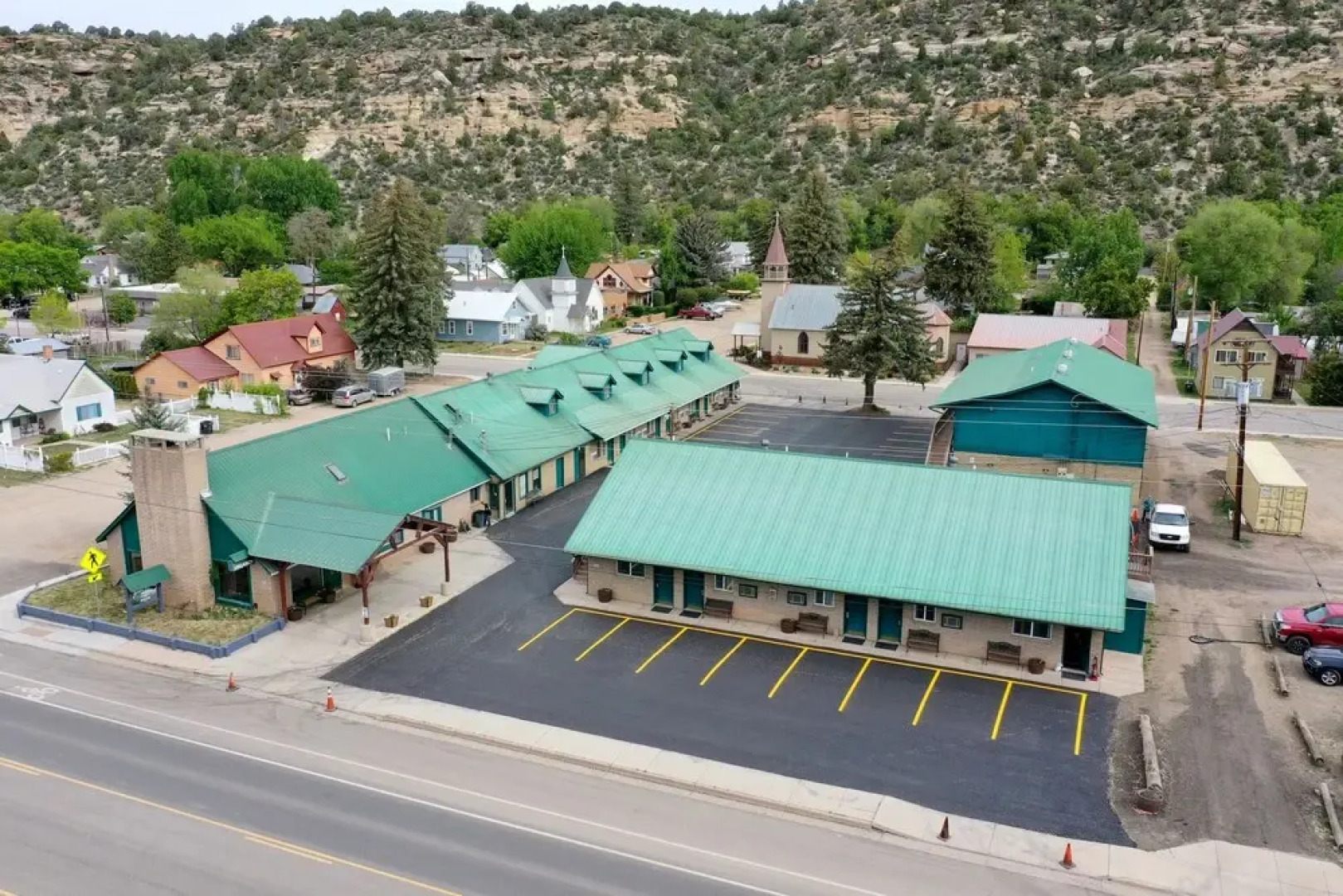 Dolores Mountain Inn