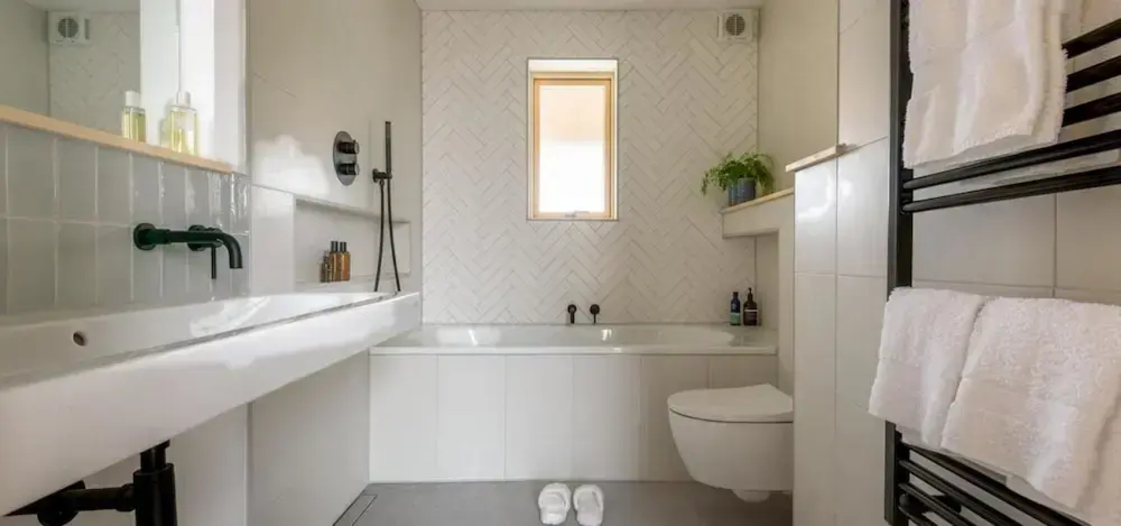 Sunnybrook-Carbon Neutral House