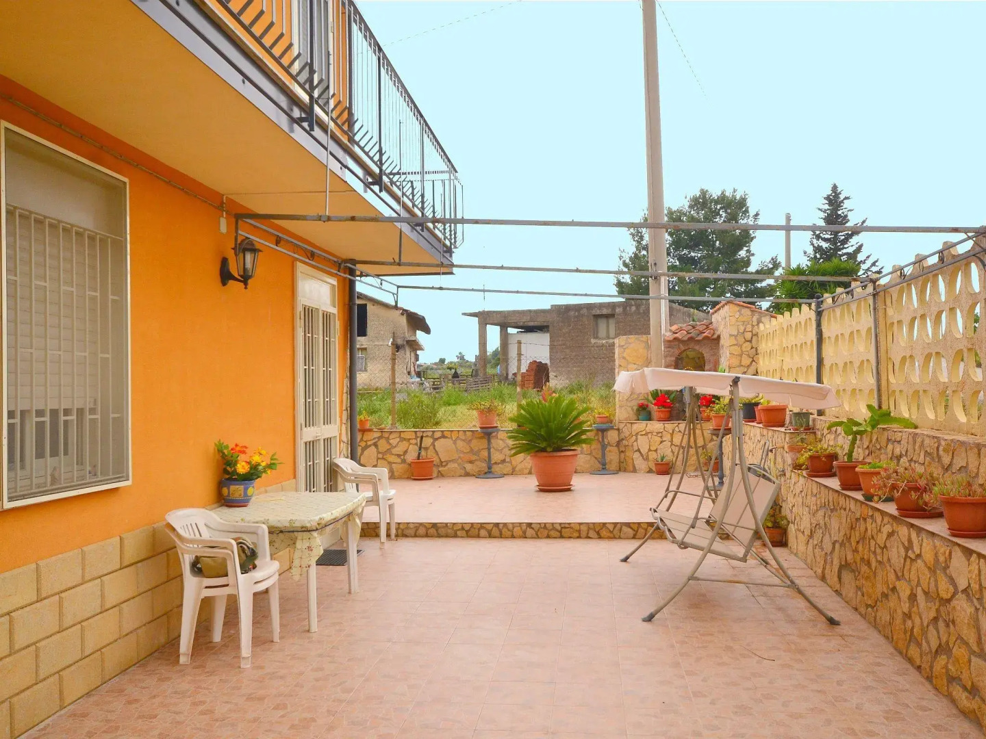 Pleasant Holiday Home with Balcony, Veranda, Barbecue