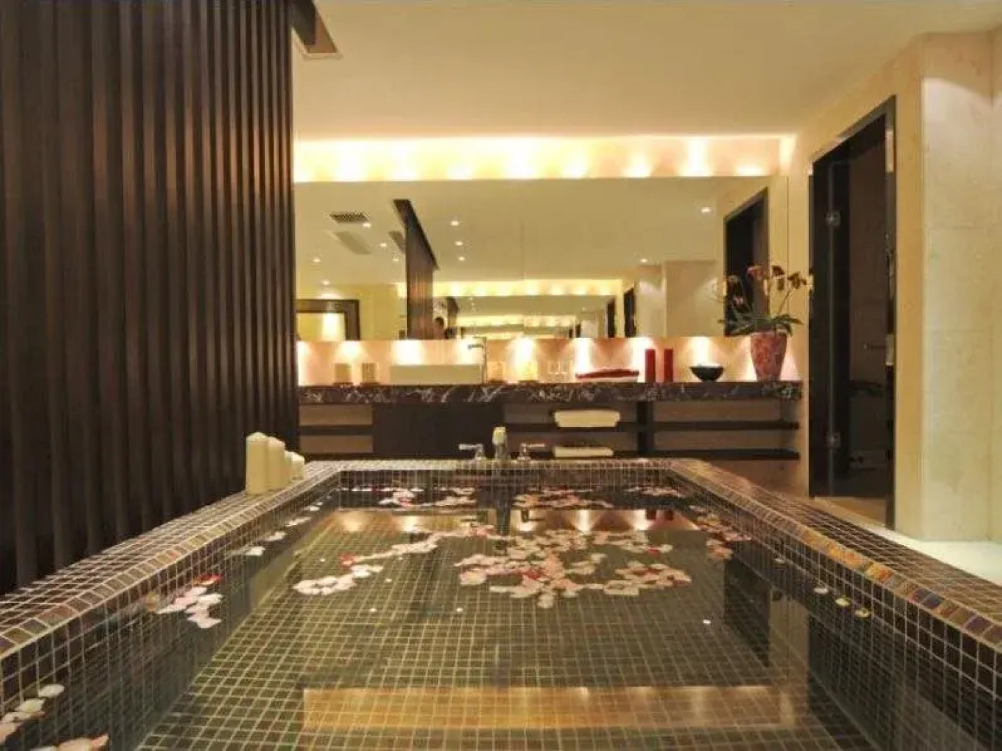 Nanchang Tianmu Hot Spring Hotel Resorts