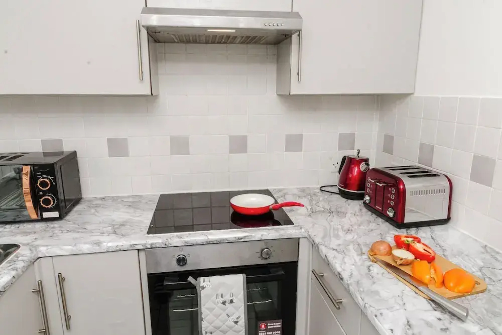 Corby-2 Bedroom-1bathroom-parking - Upto 5 Guests