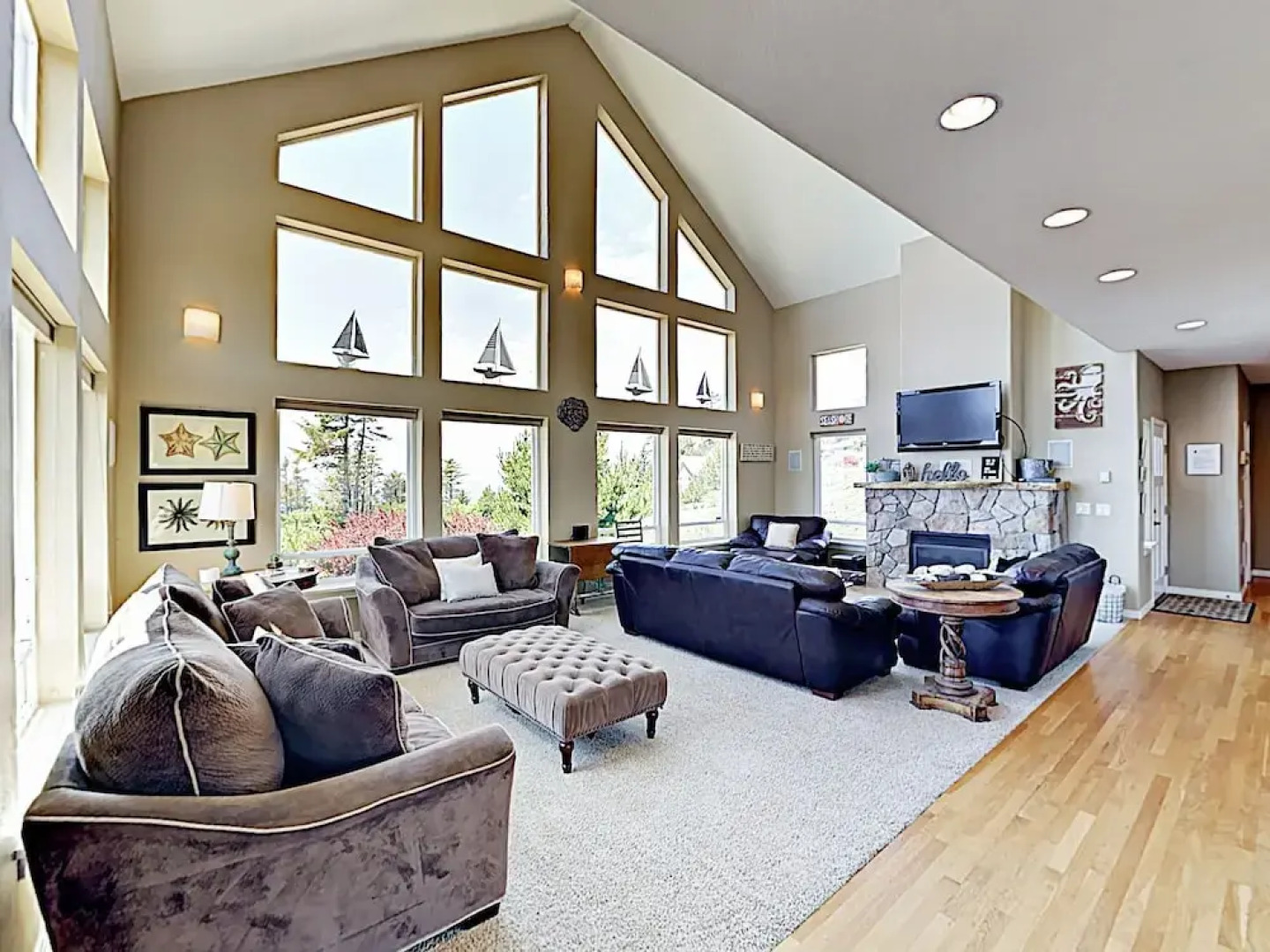 30015 Cloverdale - 4 Br Home