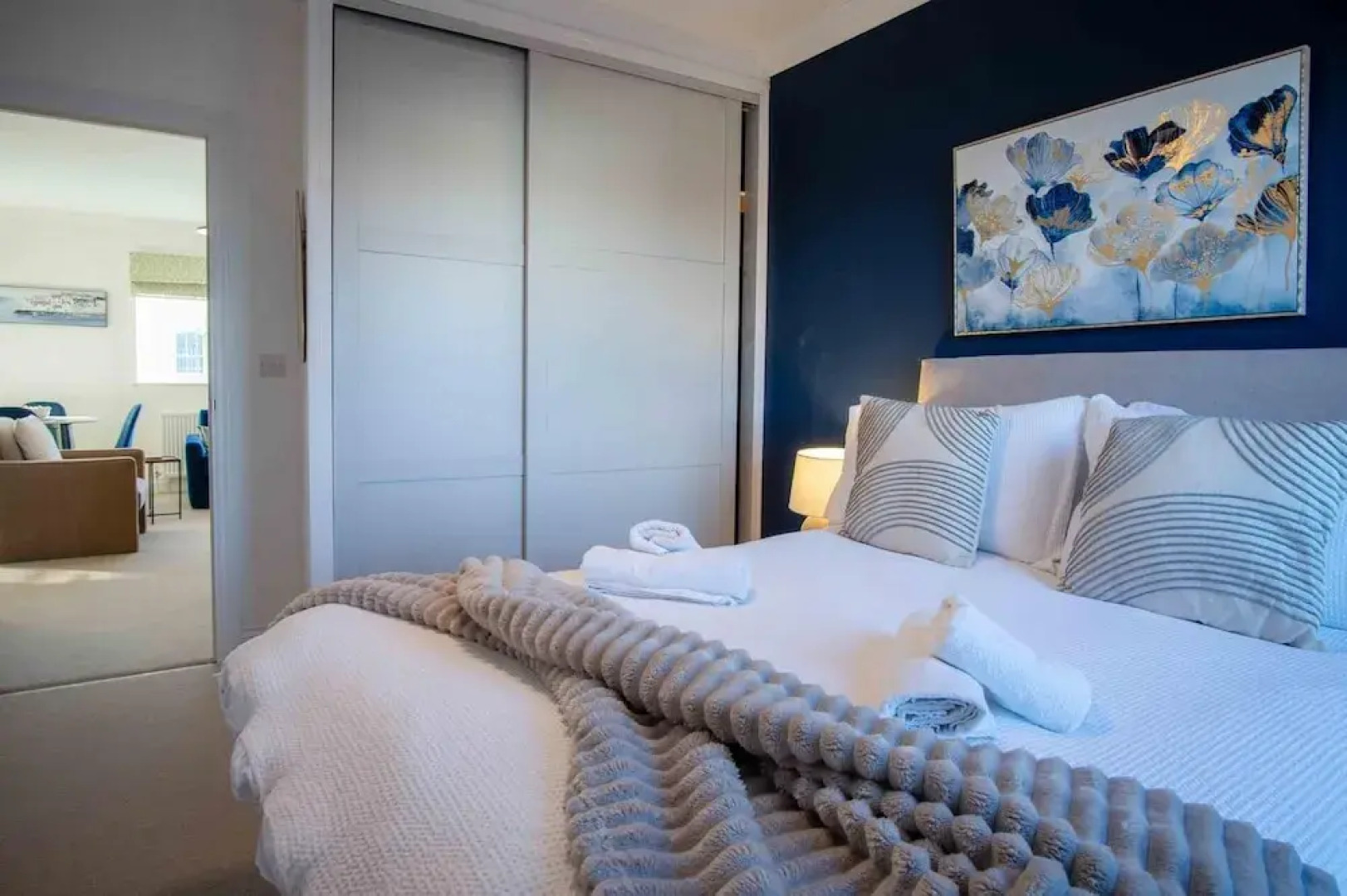 The Nook North Beach - 1 Bedroom Apartment - Tenby