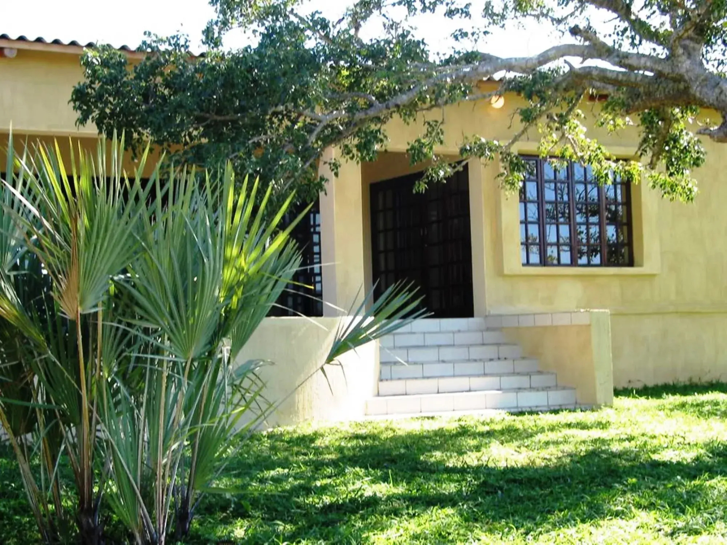Deacra Villas By Sol Resorts