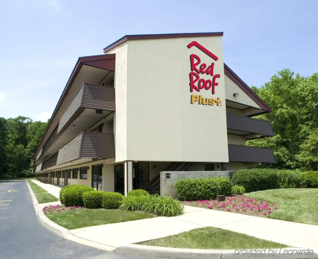 Red Roof Inn PLUS+ Secaucus - Meadowlands - NYC