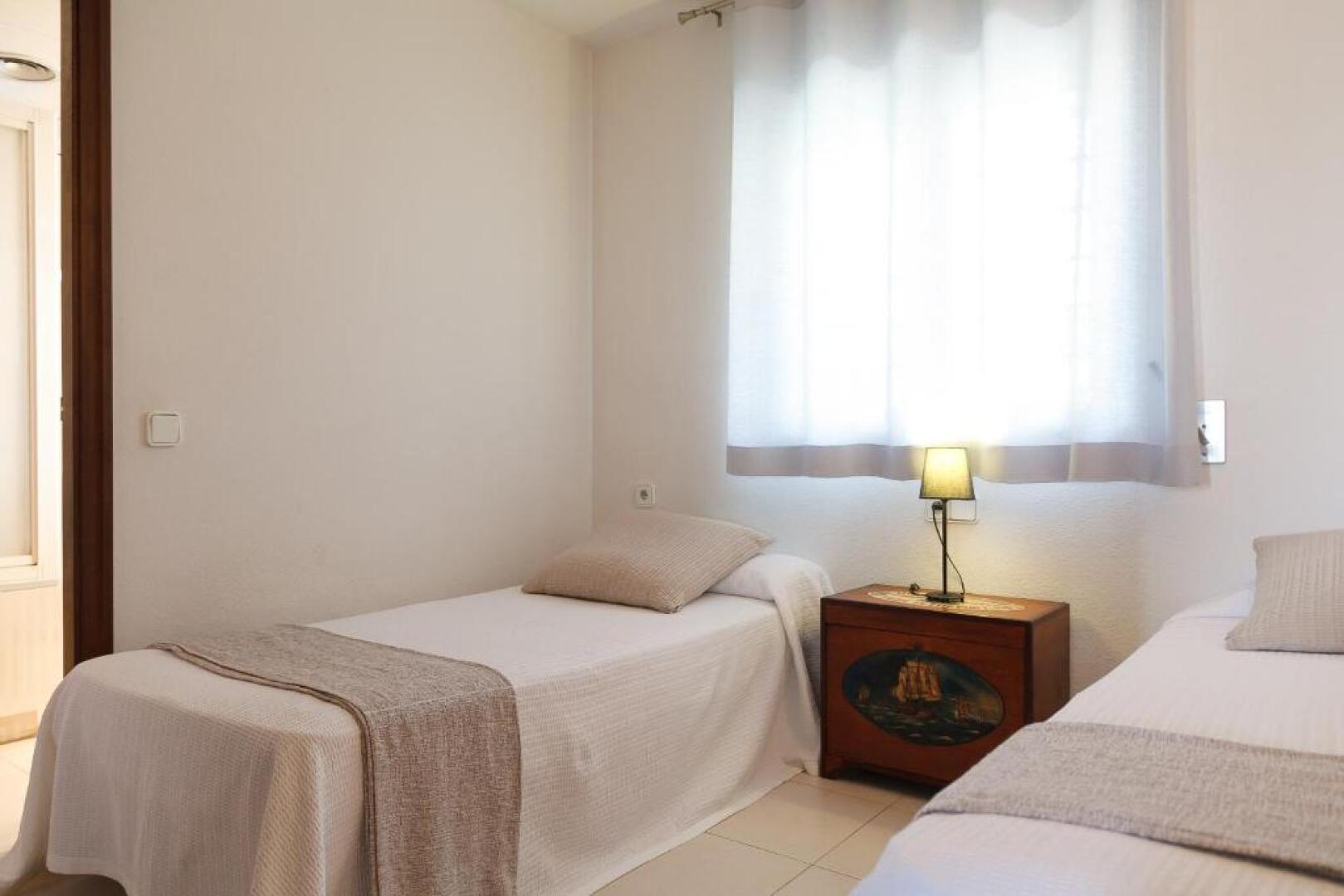 Barcino - ONLY FAMILIES