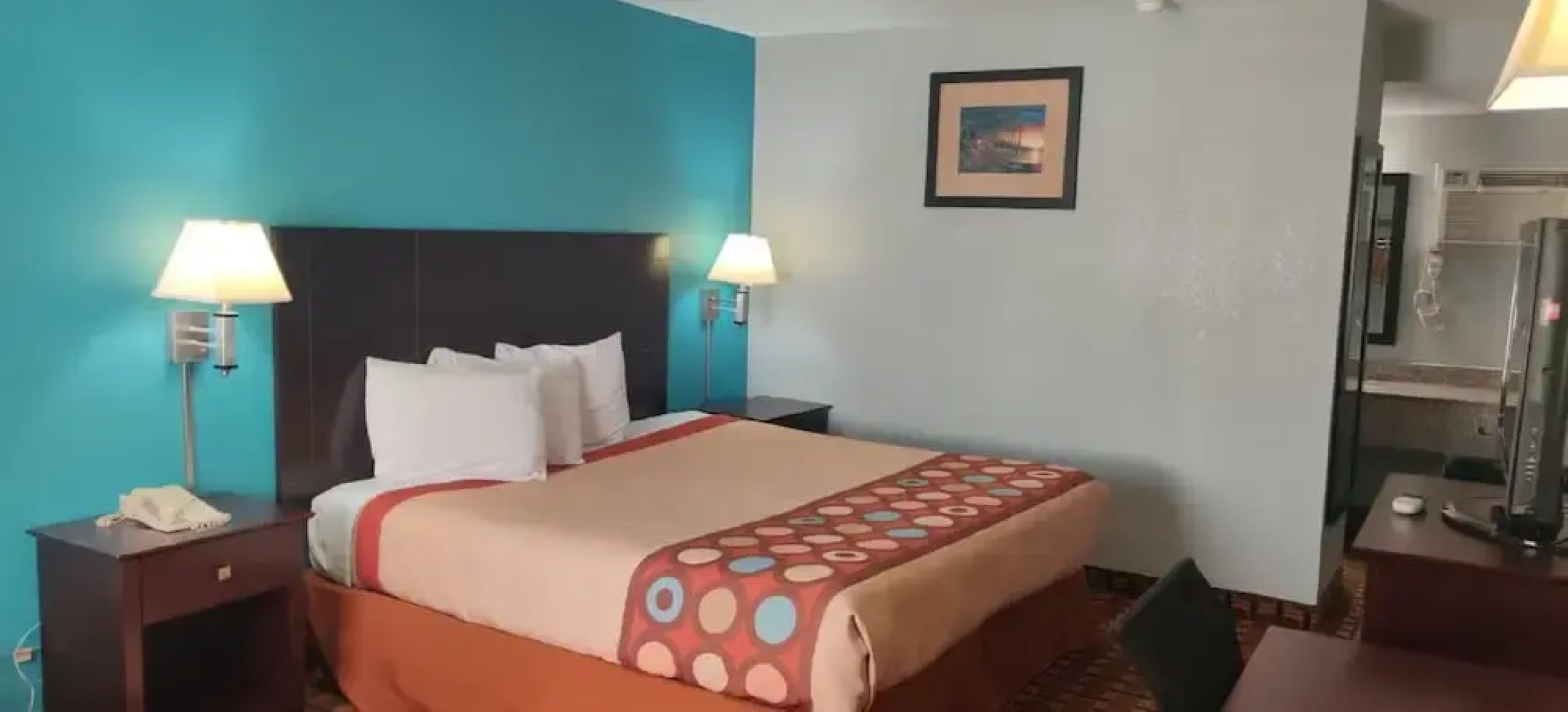 Americas Best Value Inn - Stuttgart