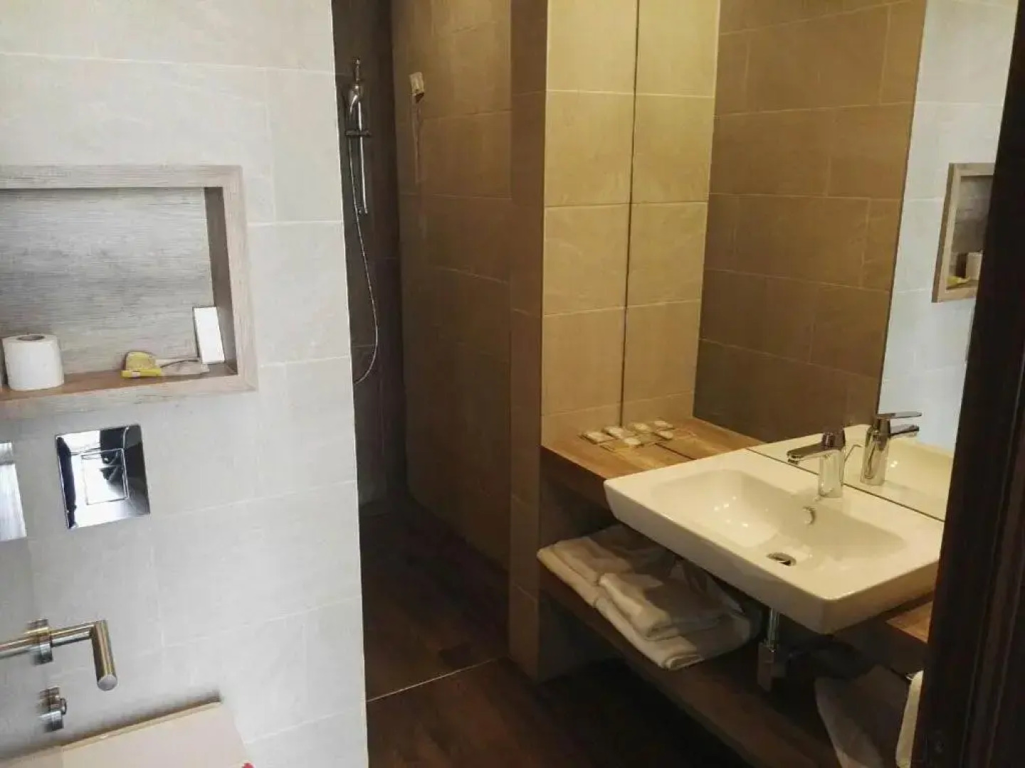 Villas and Apartments Oaza