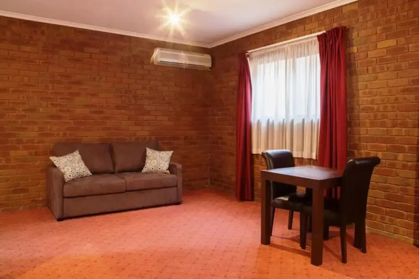 Fountain Court Motor Inn Albury