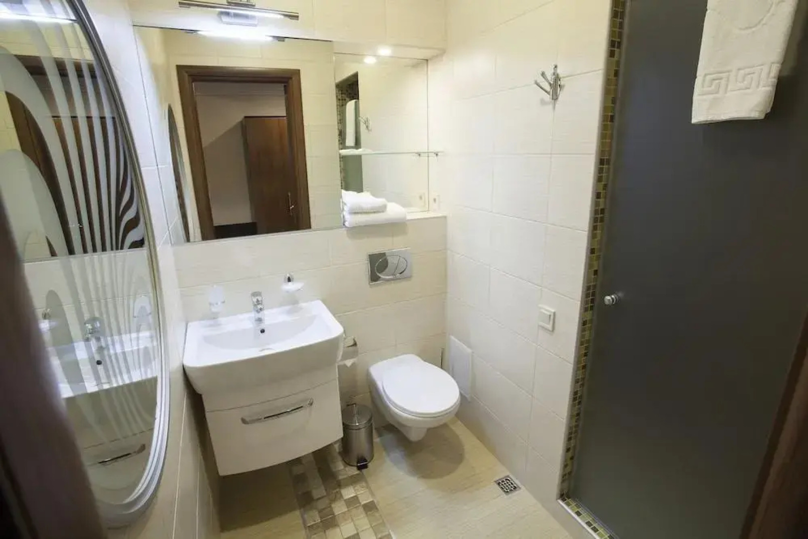 Отель Premier Abri