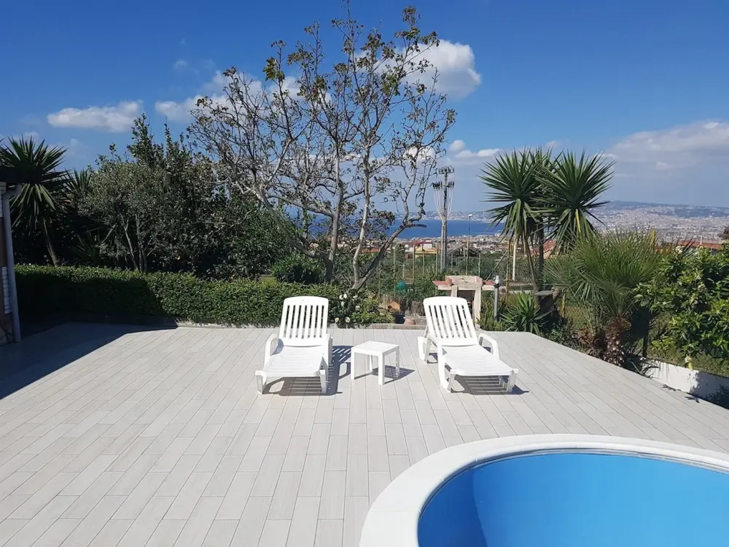 BB La Mariposa De La Reina