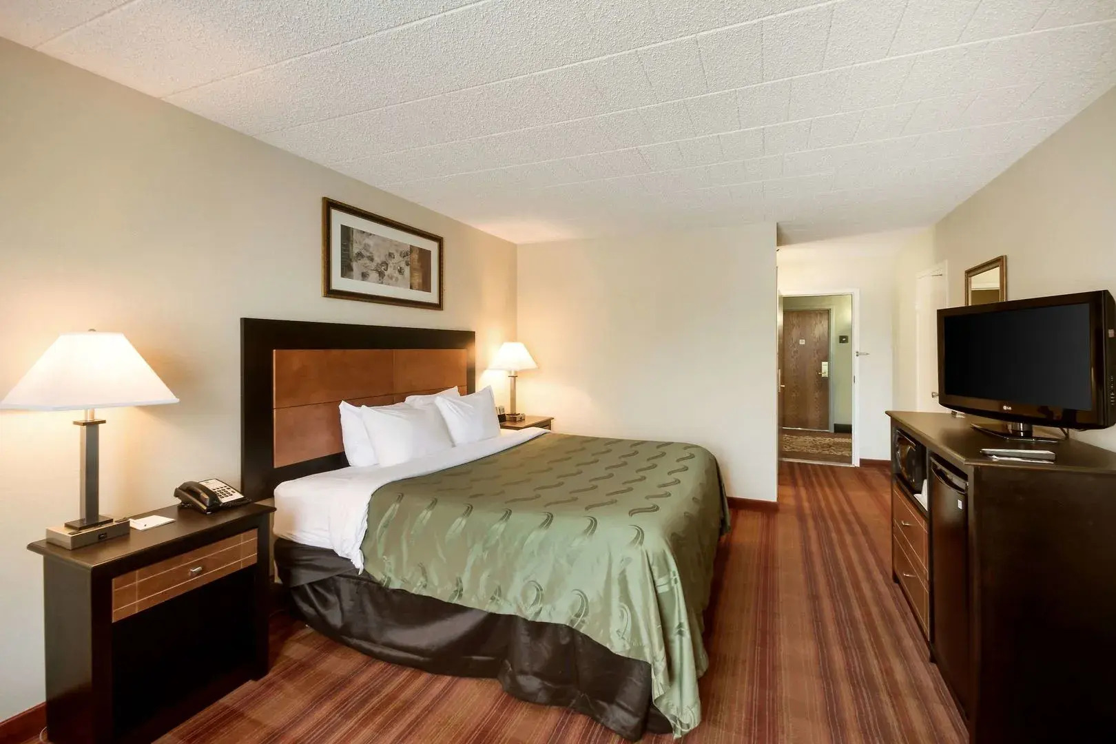 Chester Hotel & Conference Center