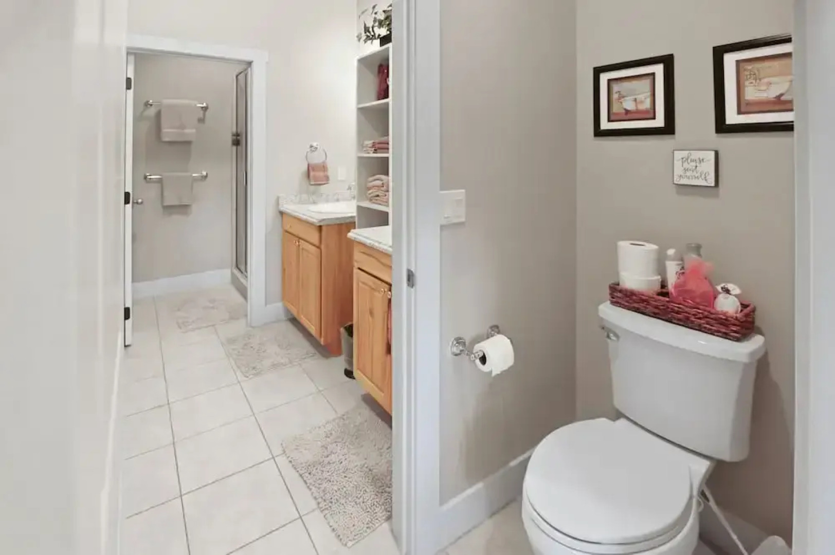 Far View Gasthaus 2 Bedroom Apts by RedAwning