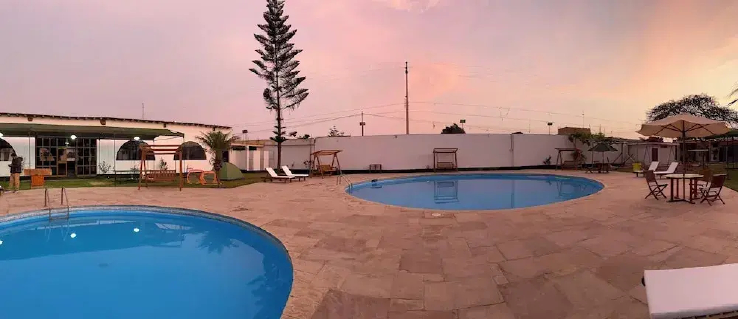 Hospedaje El Cascabel