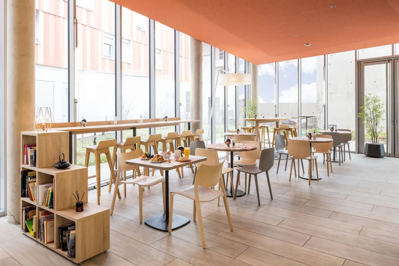 Aparthotel Adagio Access Paris Massy Gare TGV