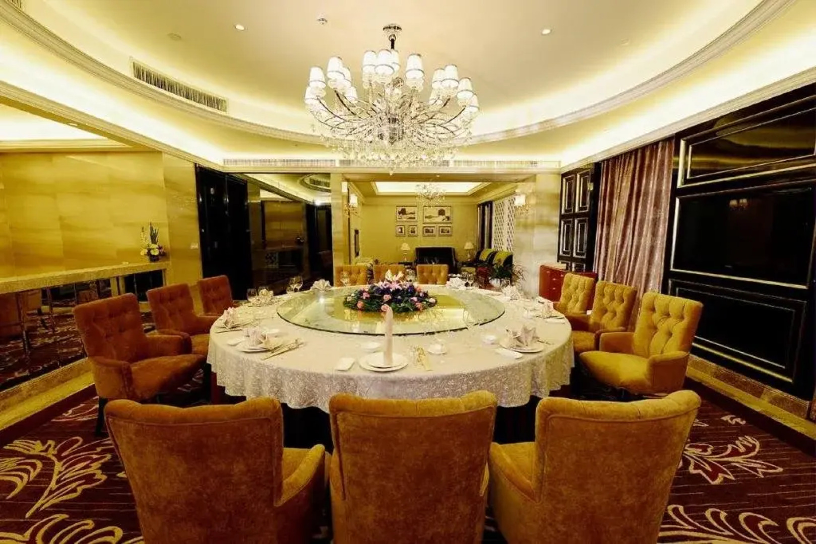 Maoming International Hotel