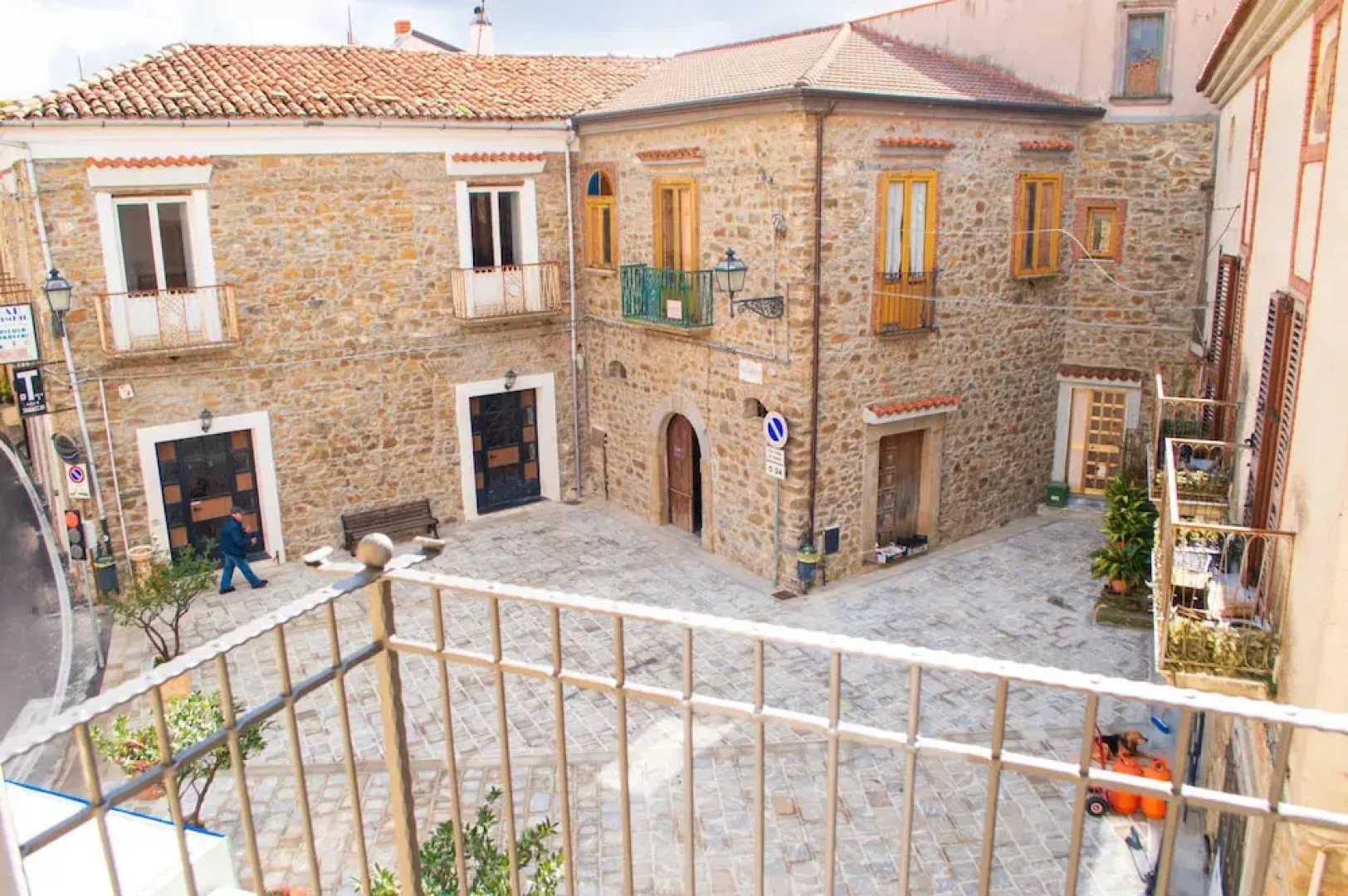 Palazzo Iaquinta - Rooms & Restaurant