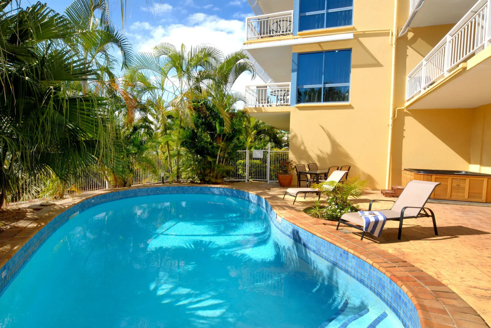 Coral Sea Vista Apartments