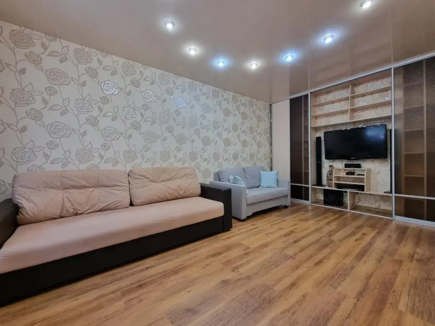 Niki Rent на проспекте Героев 29/5