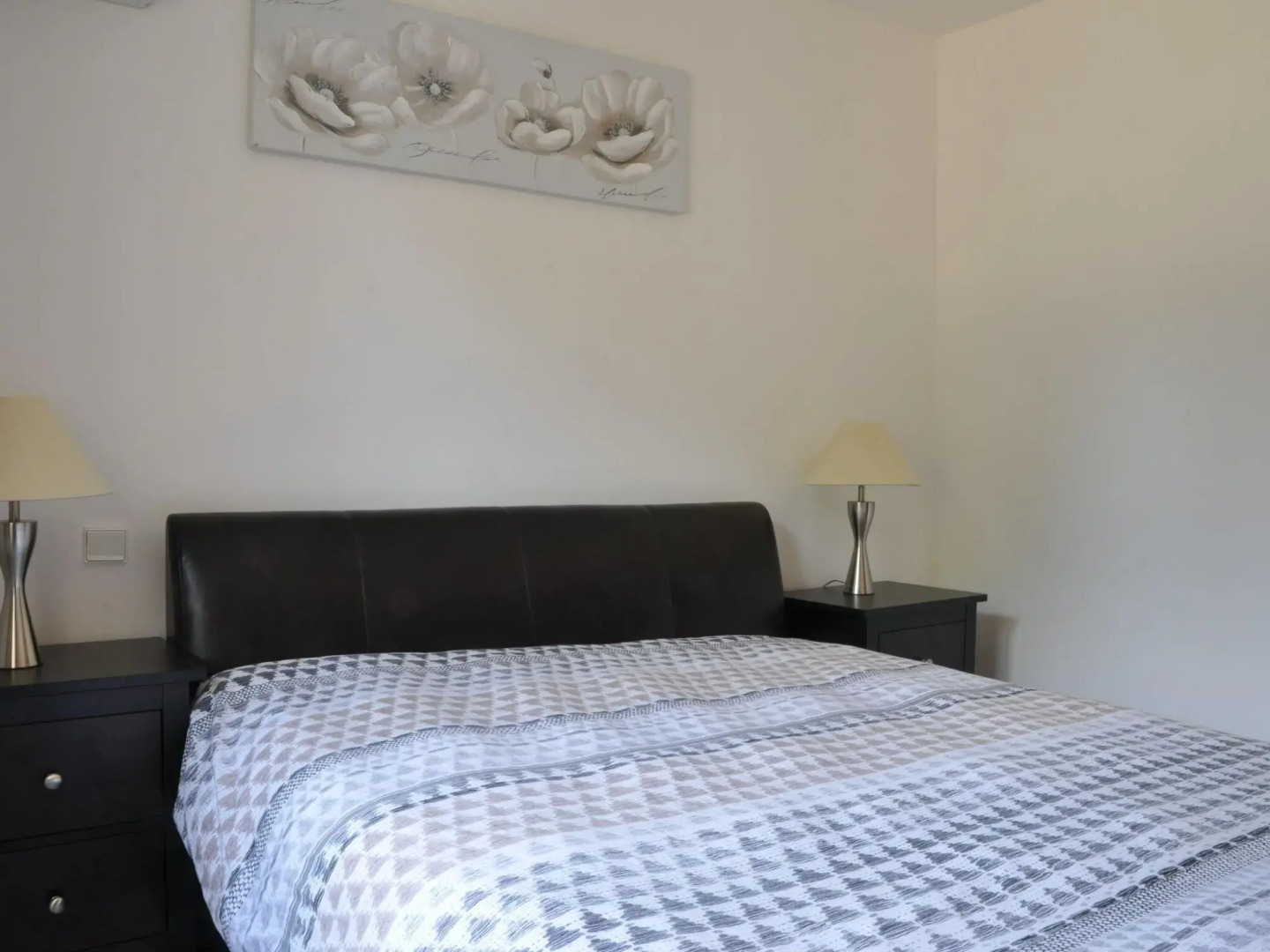 Luxury villa with pool and unique location in Malviès