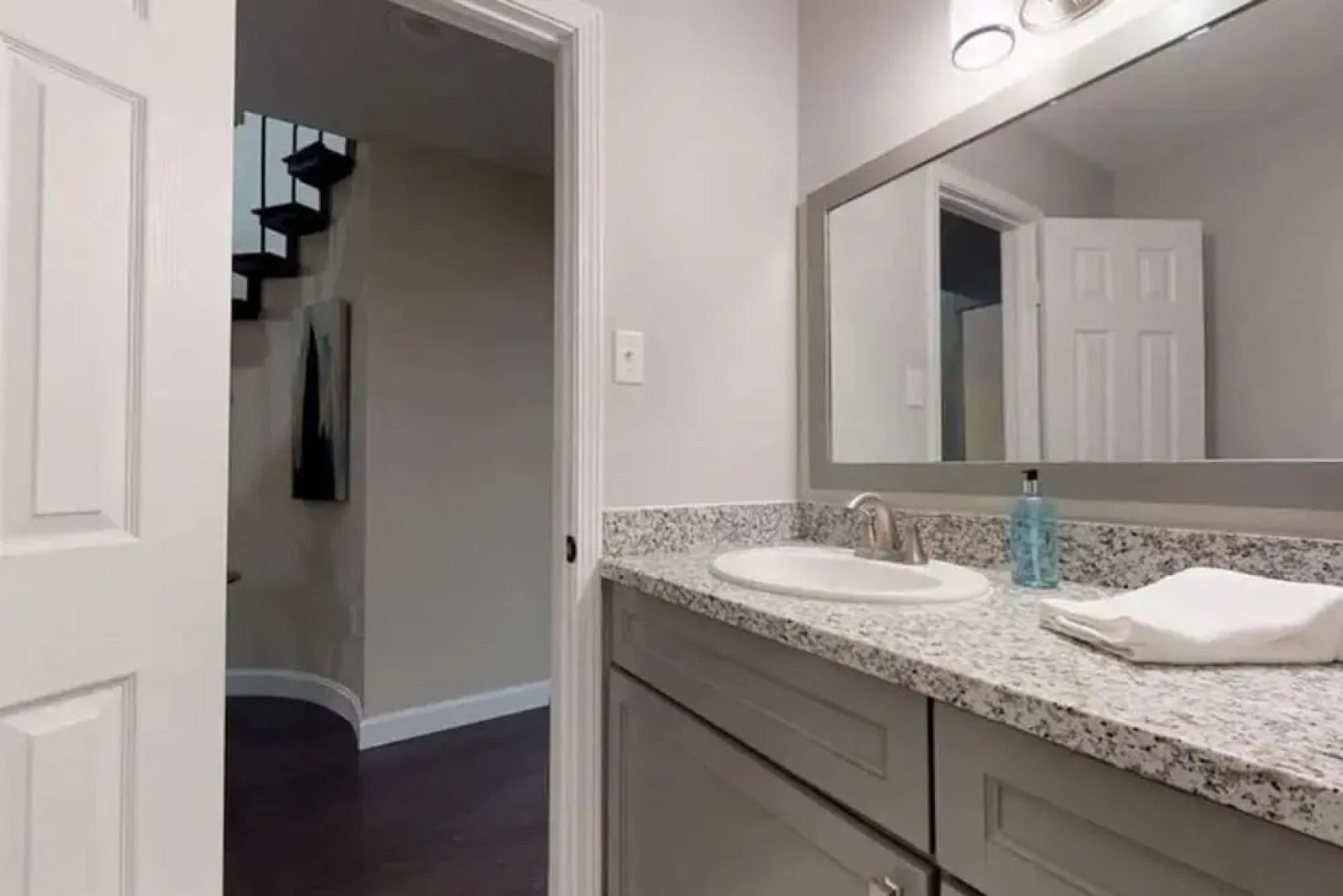 Beautiful Home In The Woodlands Best Location