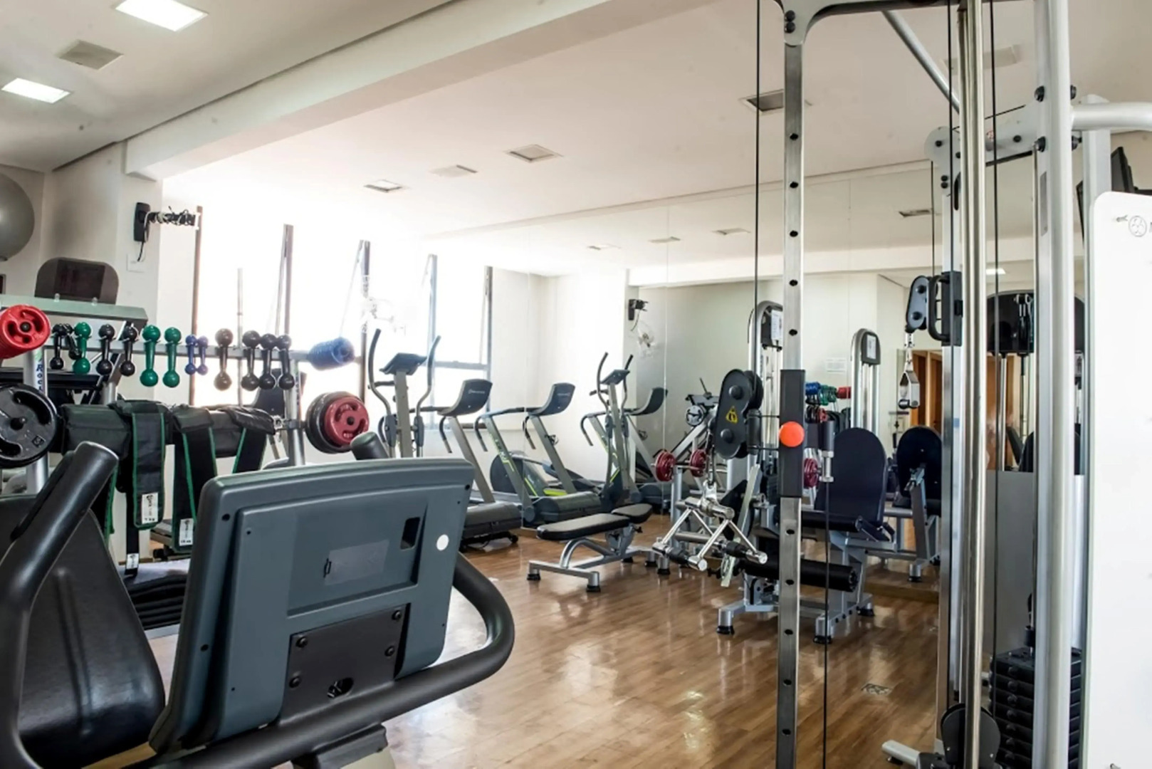 Golden Tulip Goiania Address