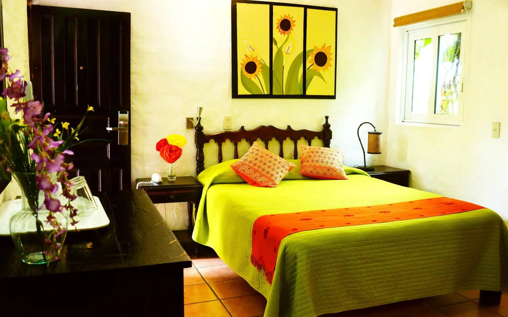 Hotel Posada de Roger - Near Los Muertos Beach