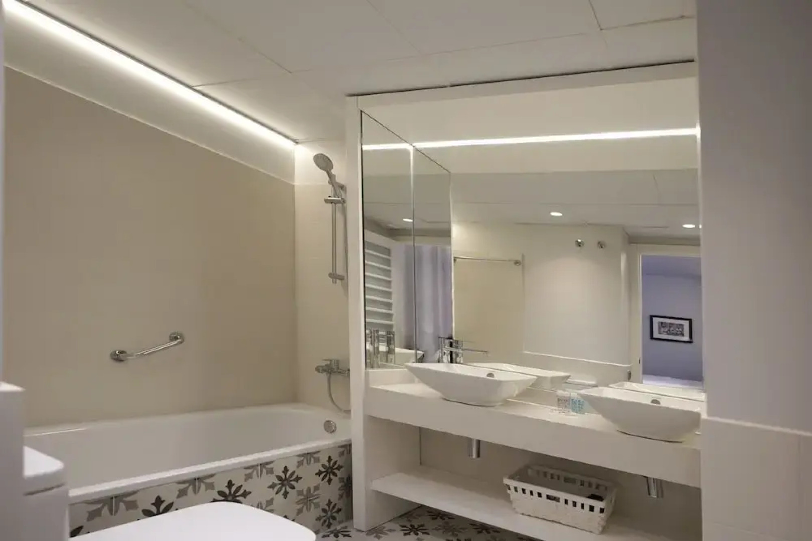 Serennia Fira Gran Via