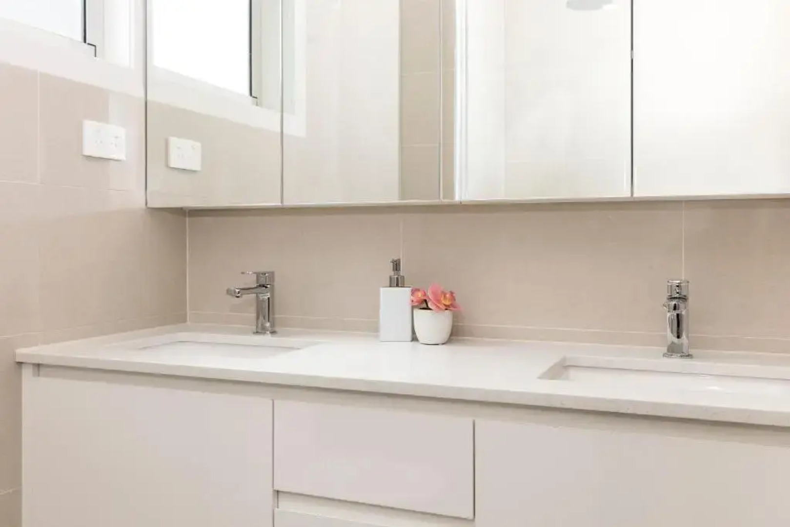 Park Avenue Terrace House Sleeps 9