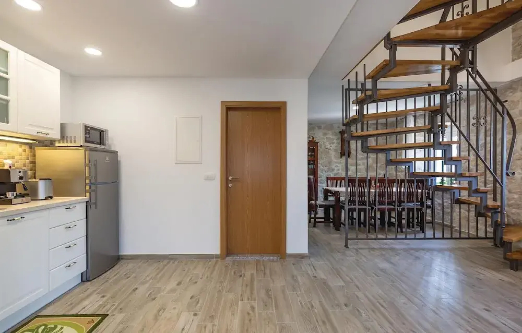 Amazing home in Ploce w/ WiFi and 3 Bedrooms