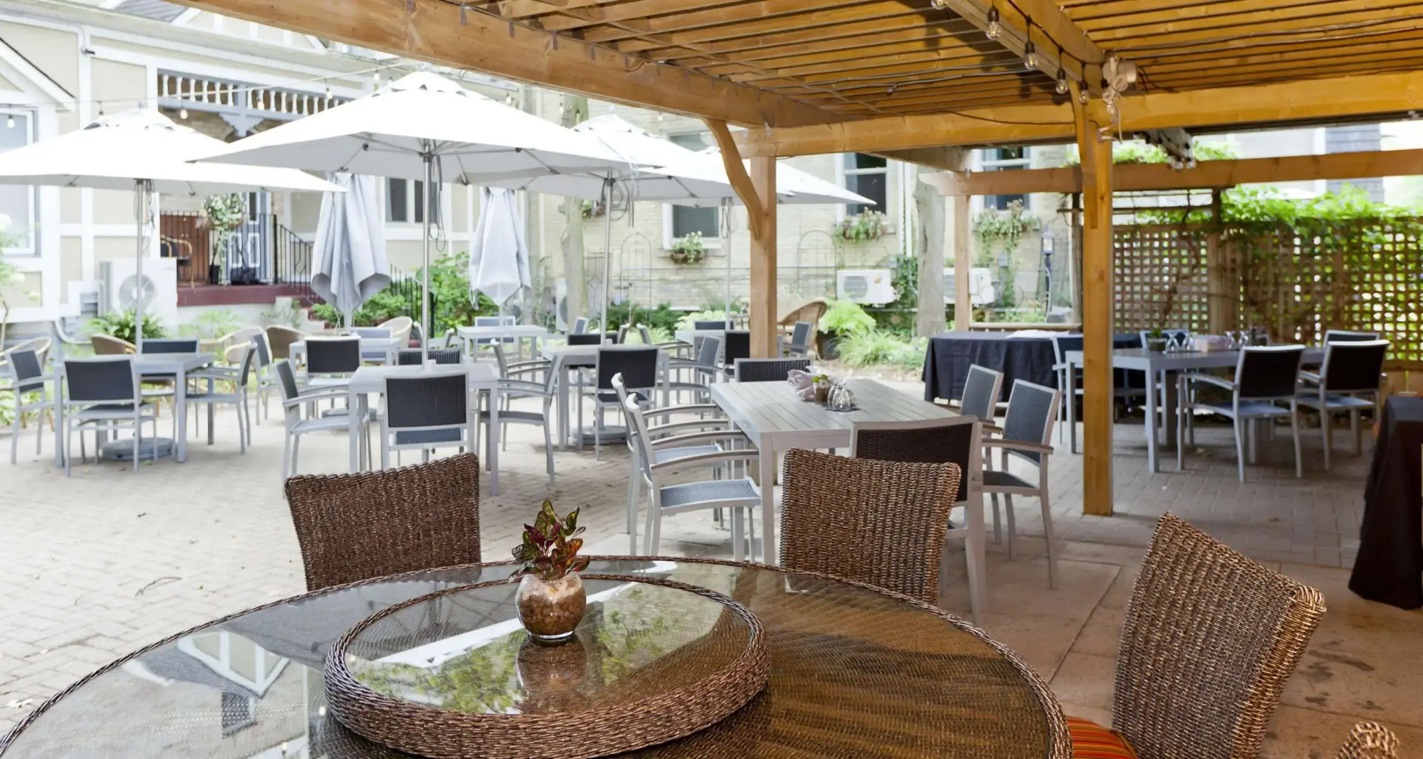Idlewyld Inn & Spa