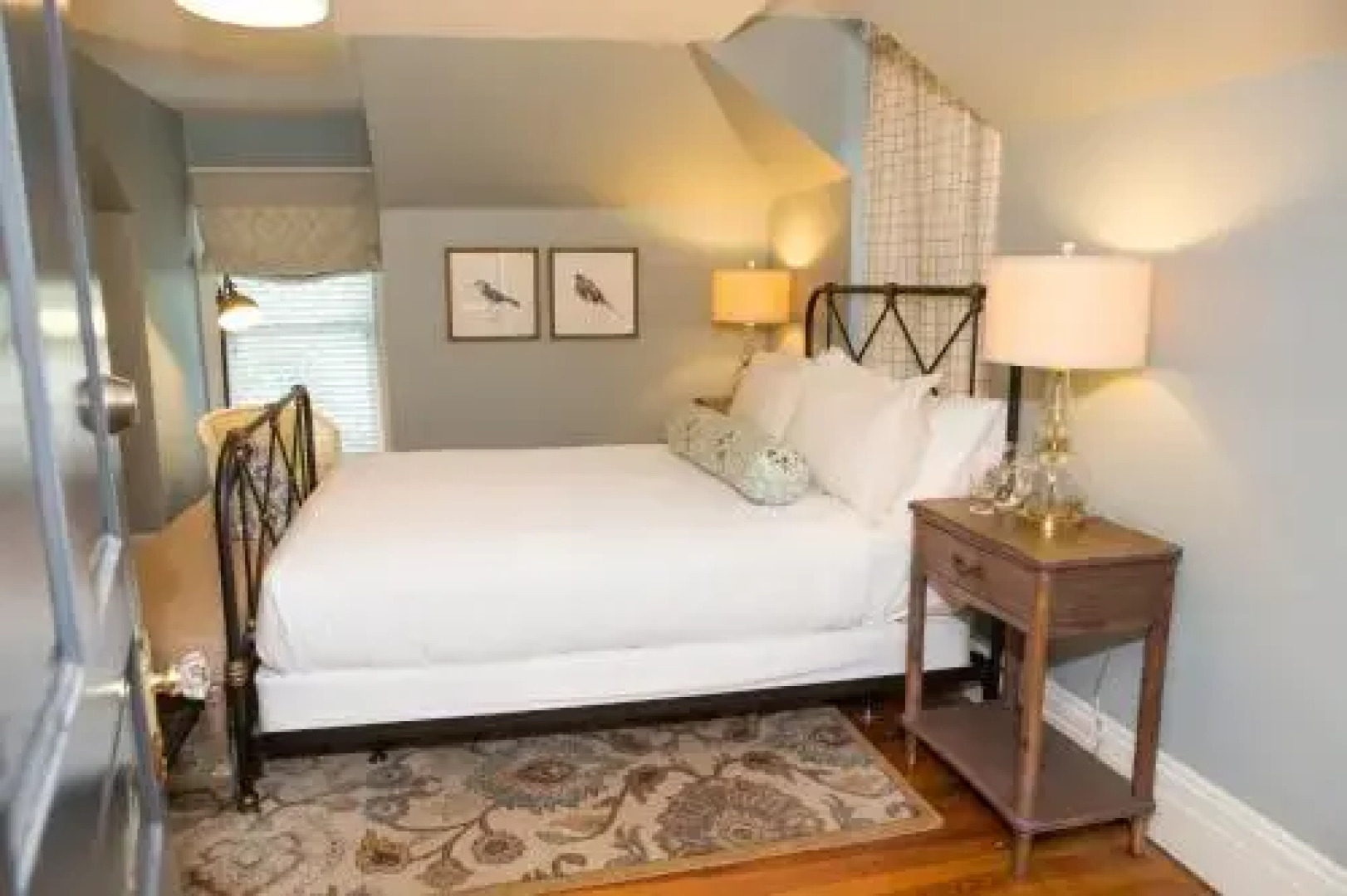 Frederick Inn Bed And Breakfast