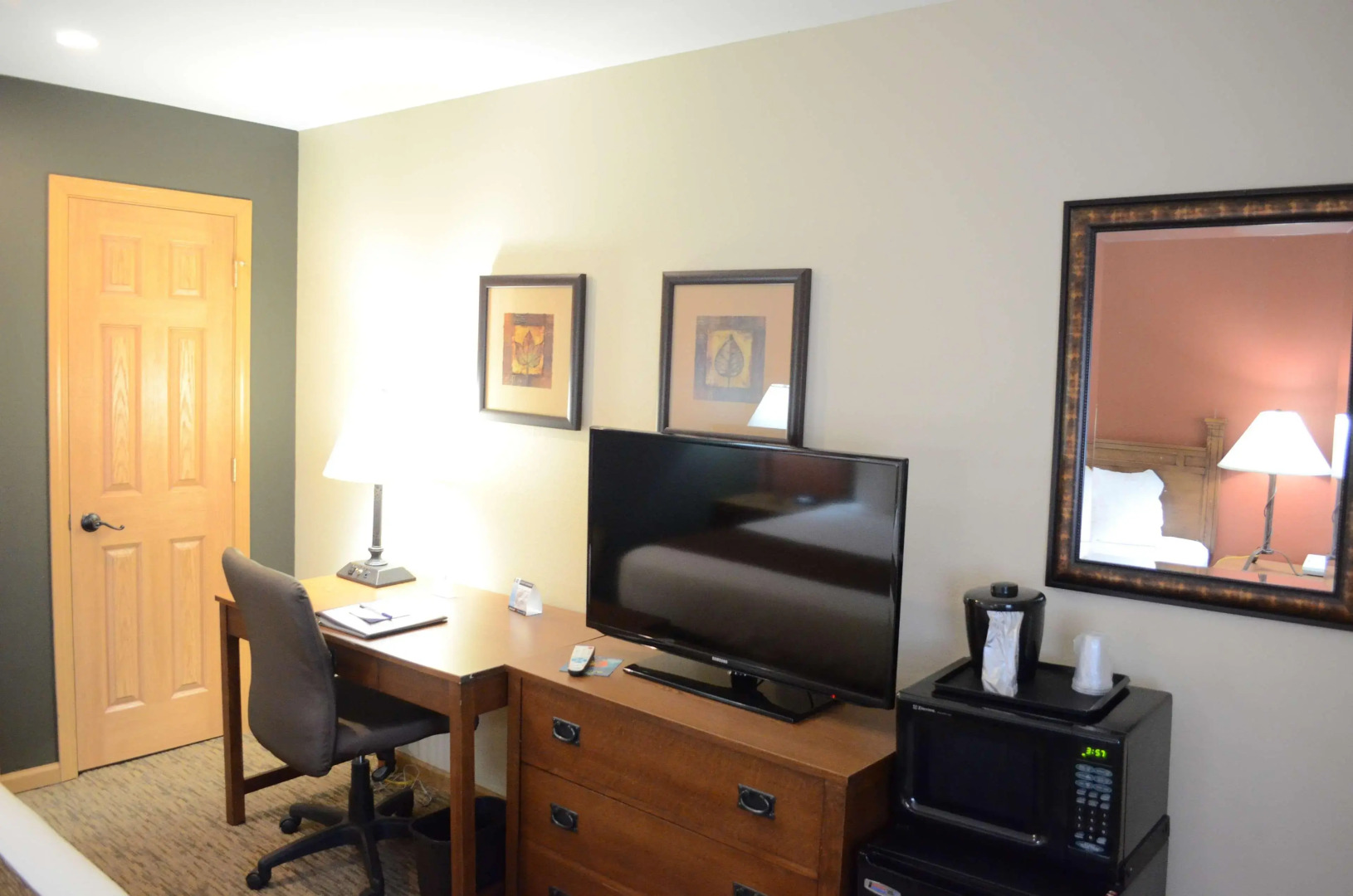 Crossroads Hotel and Event Center