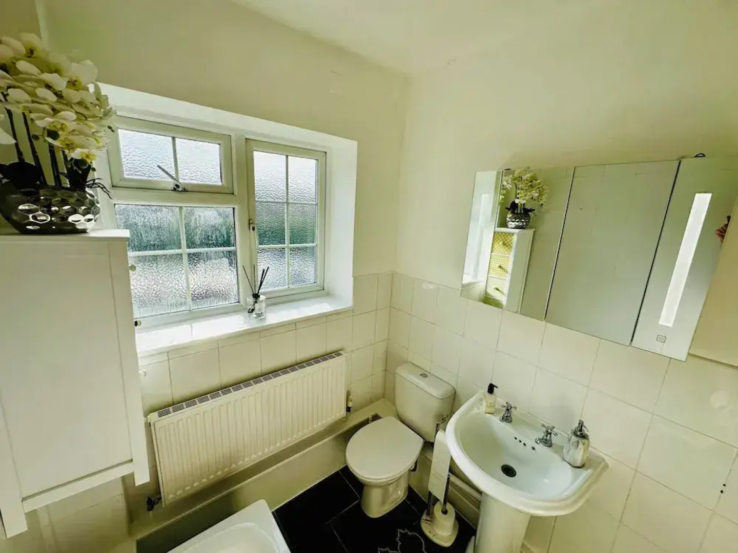 Gerrardscross-sleeps4-parking-petfriendly-wembley