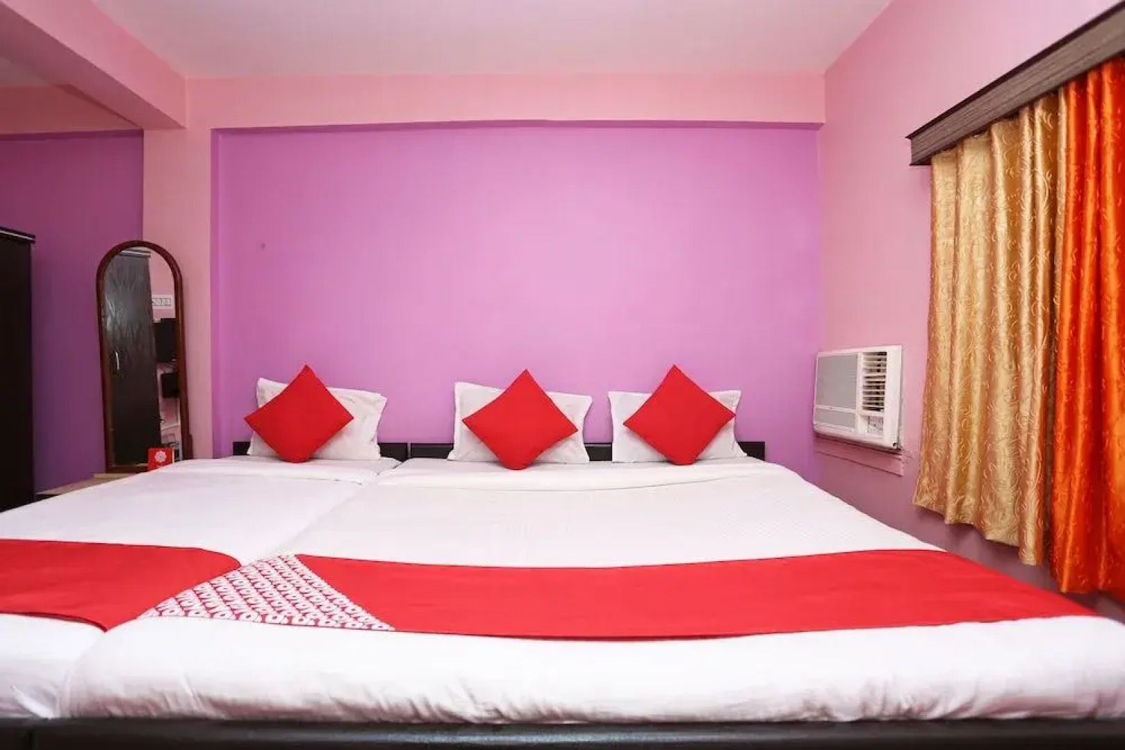 OYO 13568 Debalay Guest House