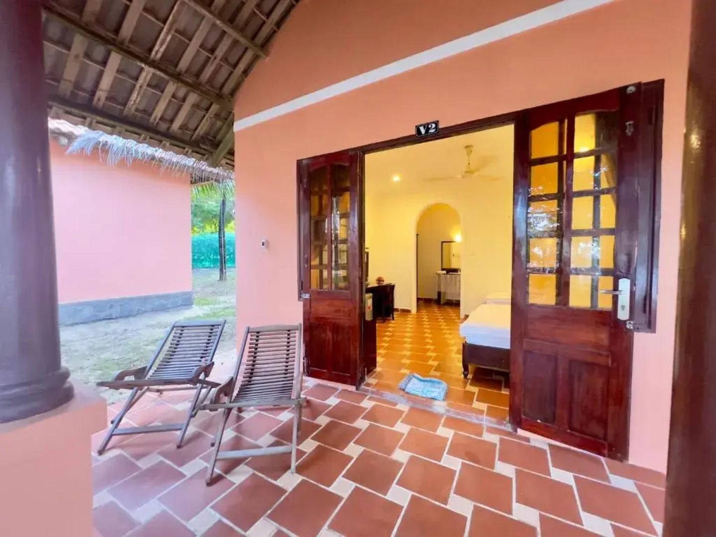 Canh Buom Xanh Resort