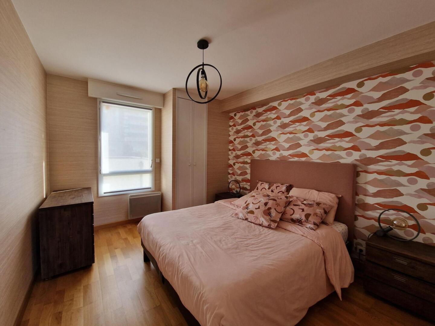 Comfortable Apartment, 50 m Sandy Beach