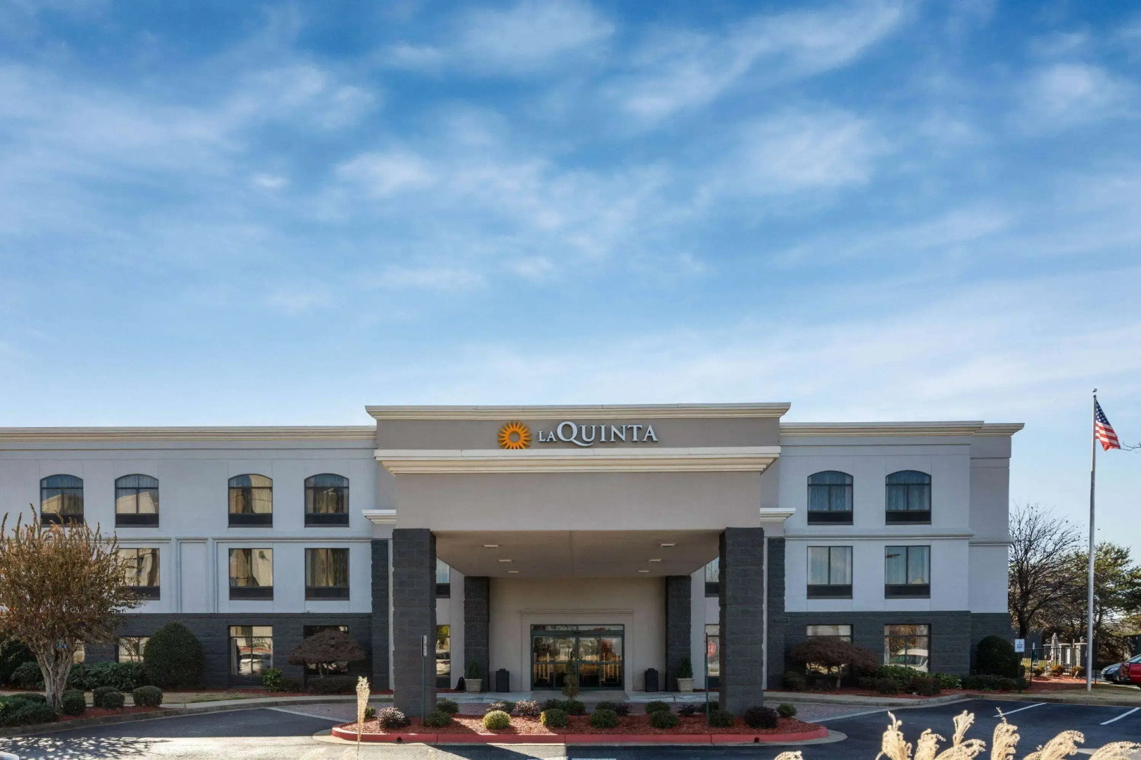 La Quinta Inn & Suites by Wyndham Kennesaw