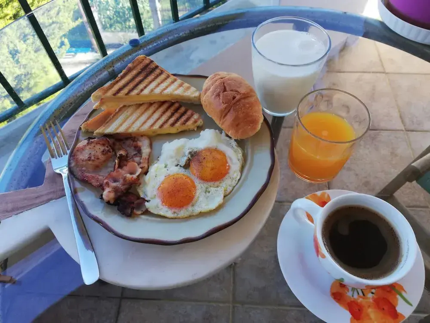 Salamina's Apartment