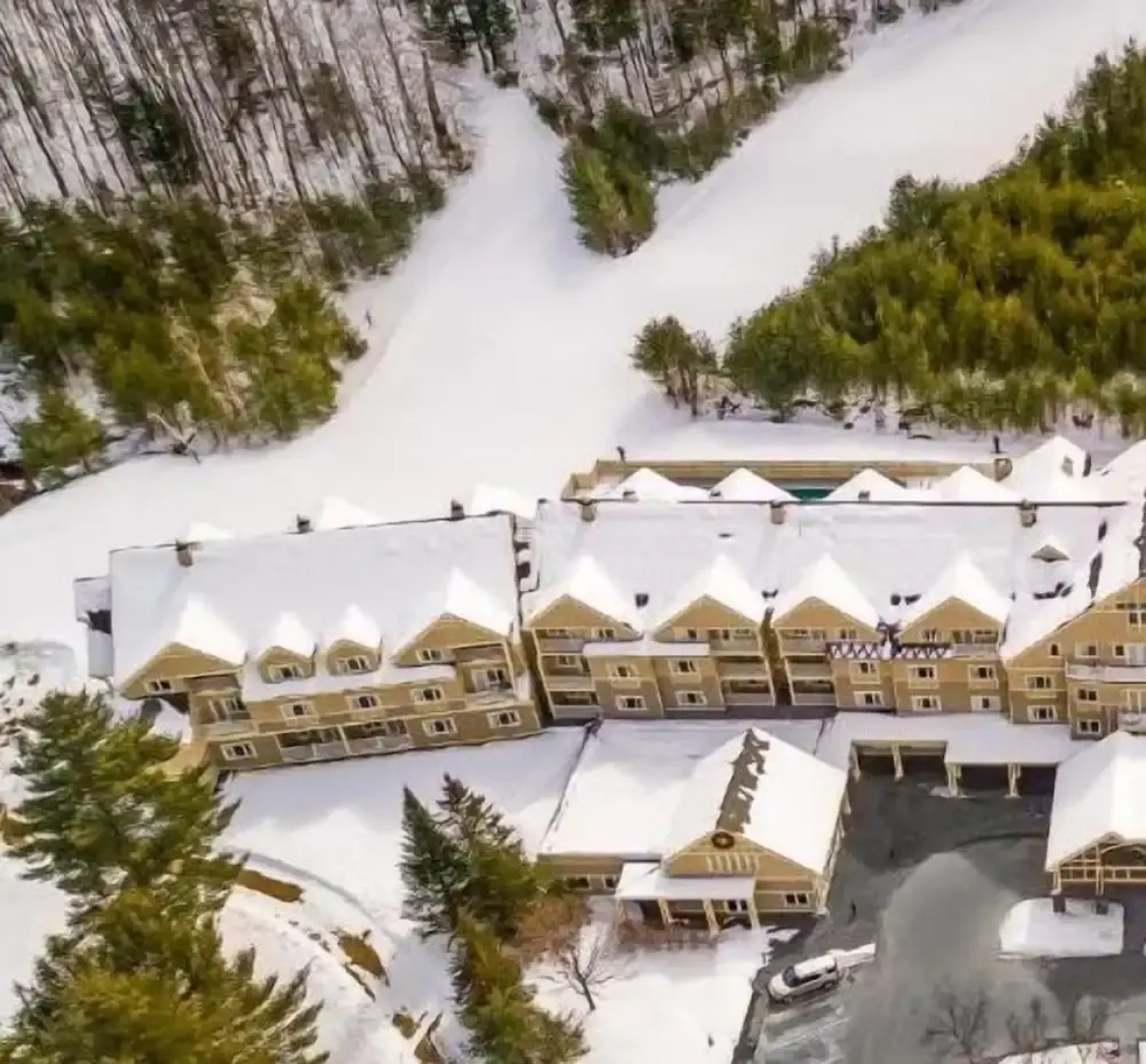 Grand Summit Hotel at Attitash